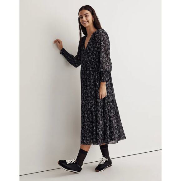 MADEWELL Georgette V-Neck Tiered Midi Dress in Enchanted Floral Black {TT38} - Picture 2 of 8